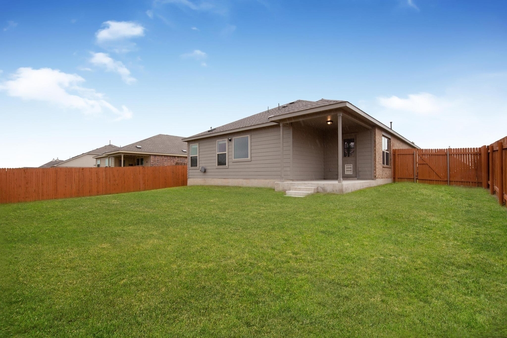 21409 Resource Rd - Photo 21