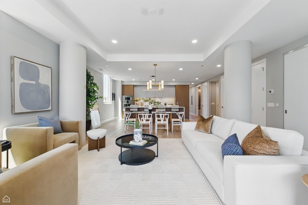 146 W Erie Street - Photo 1