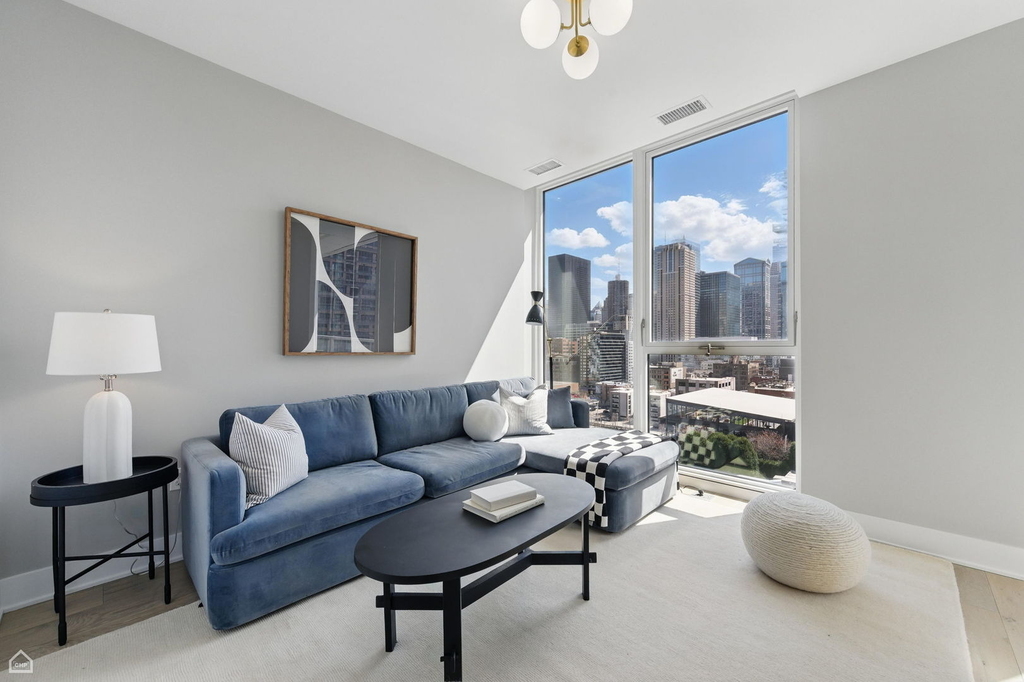 146 W Erie Street - Photo 11