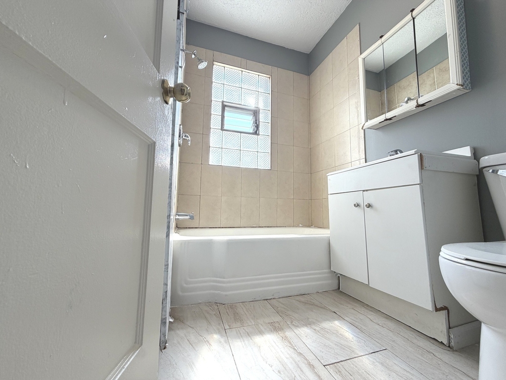 3126 Elder Lane - Photo 8