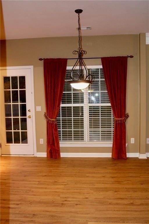 607 Hidden Close - Photo 2