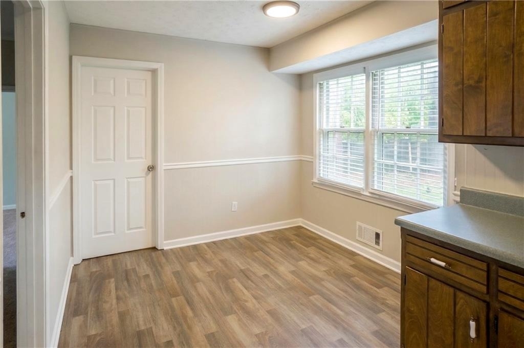 1802 Driftwood Place - Photo 9