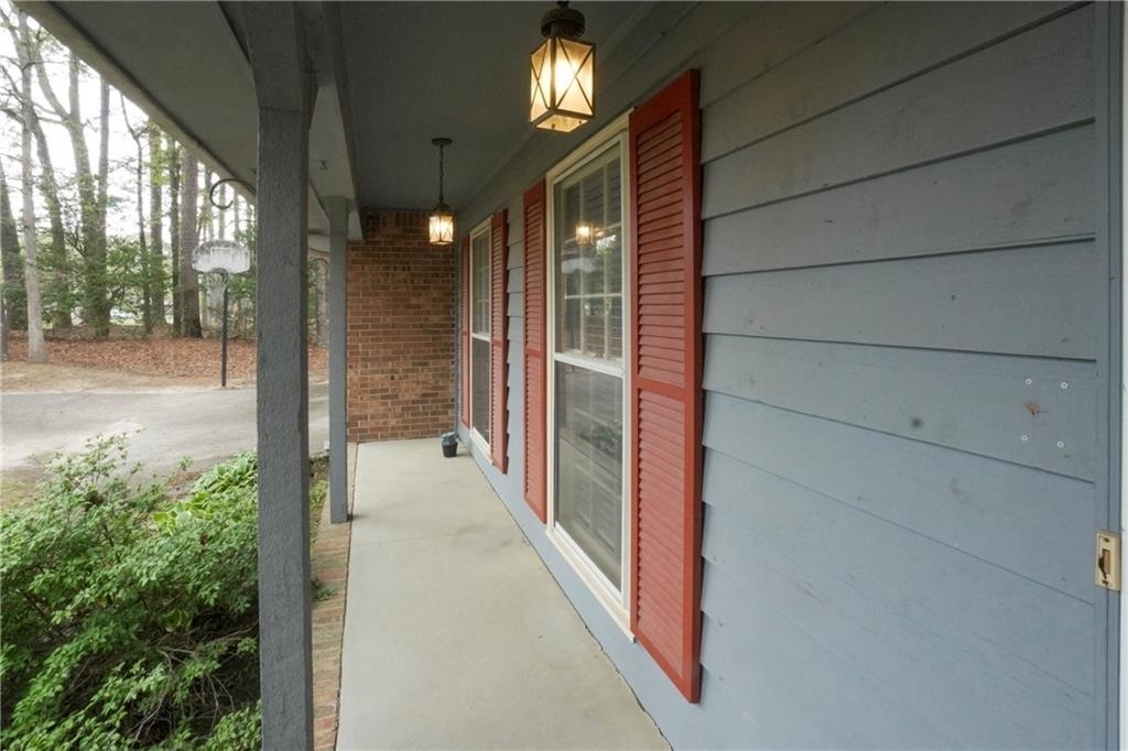 1802 Driftwood Place - Photo 1