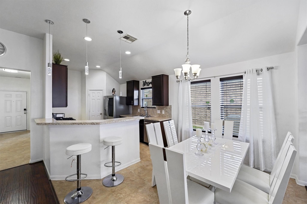 18523 Windy Stone Drive - Photo 5