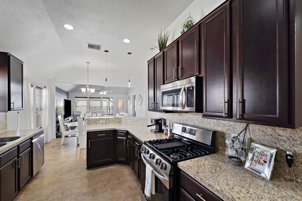 18523 Windy Stone Drive - Photo 8