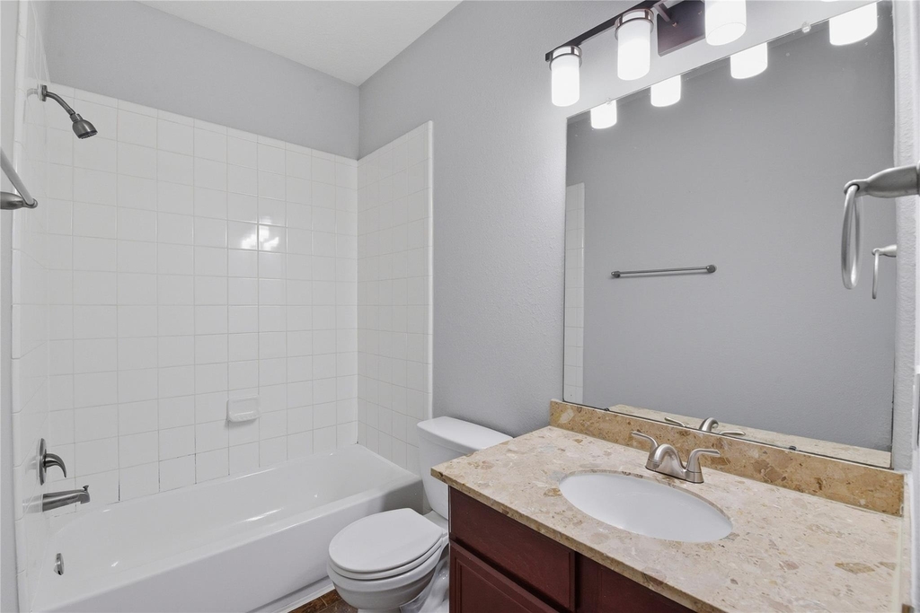 17142 Amarose Drive - Photo 22