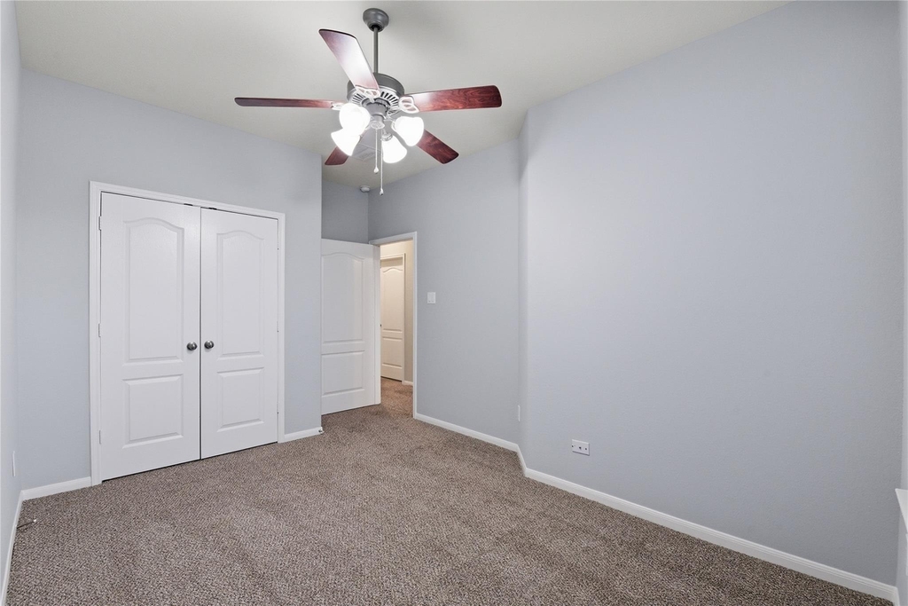 17142 Amarose Drive - Photo 19
