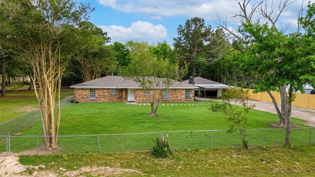 20729 Canterbury Road - Photo 0