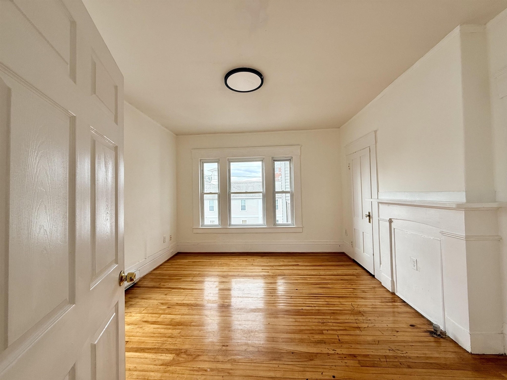 28 Brook - Photo 1