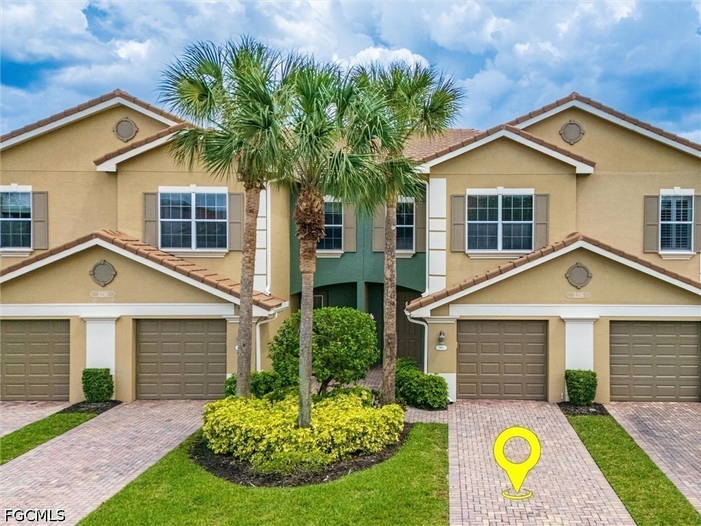 3210 Cottonwood Bend - Photo 0