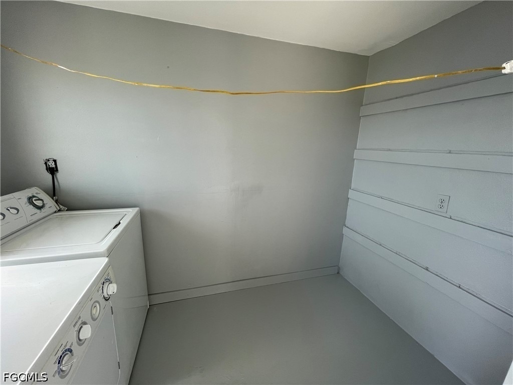 1156 Sw 43rd Street - Photo 8