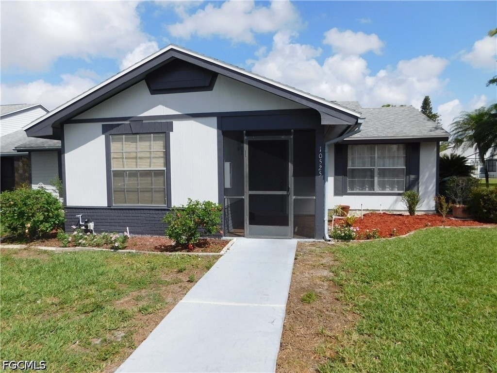 10525 Putnam Court - Photo 1