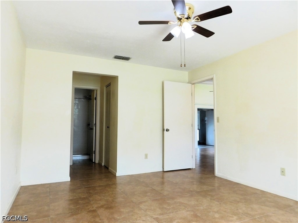 10525 Putnam Court - Photo 6