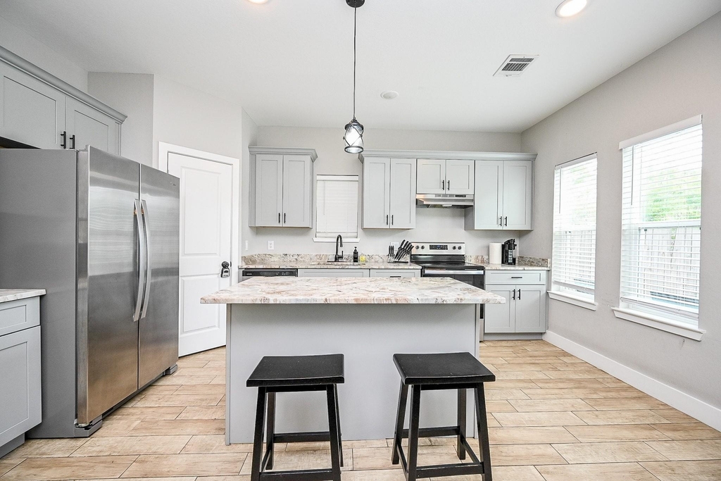 5007 Briscoe Street - Photo 5