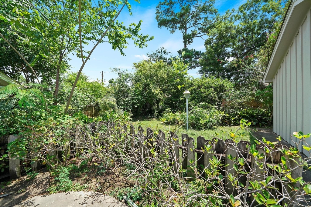 4406 Rosebay Drive - Photo 29