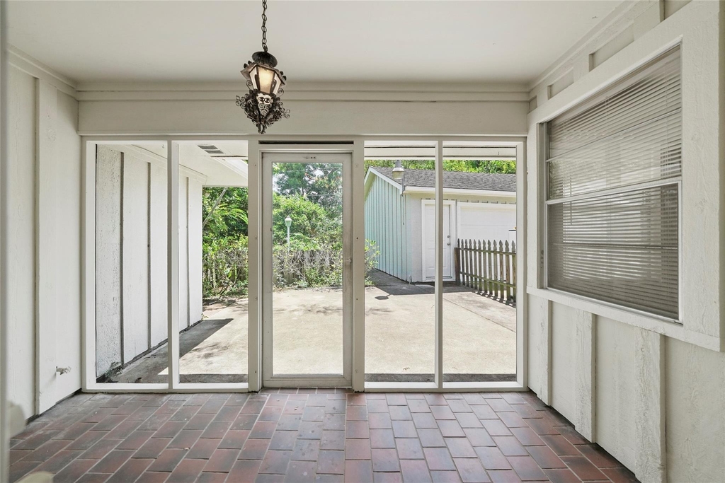 4406 Rosebay Drive - Photo 21