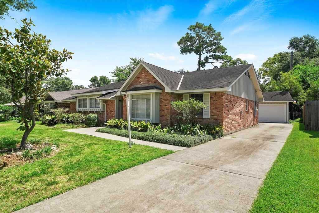 4406 Rosebay Drive - Photo 30