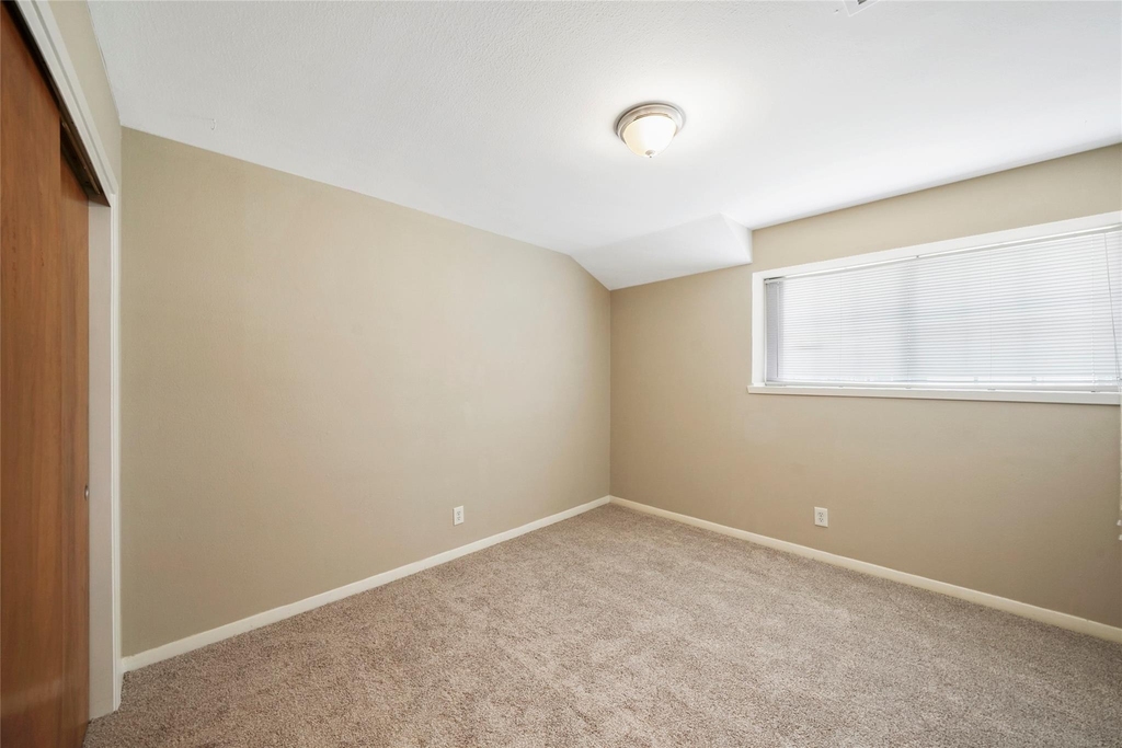 4406 Rosebay Drive - Photo 25
