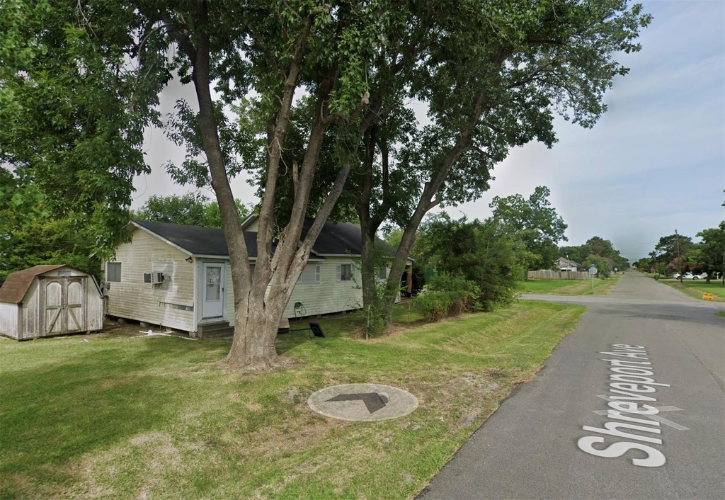 801 13th Street - Photo 3