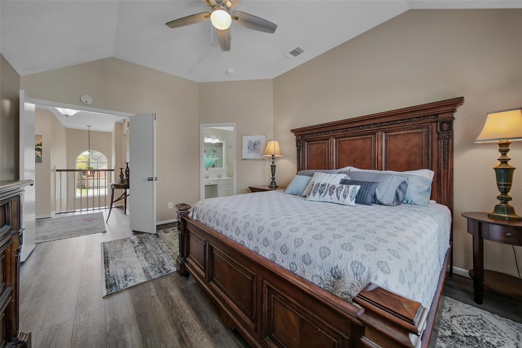 9514 Trailing Moss Drive - Photo 18