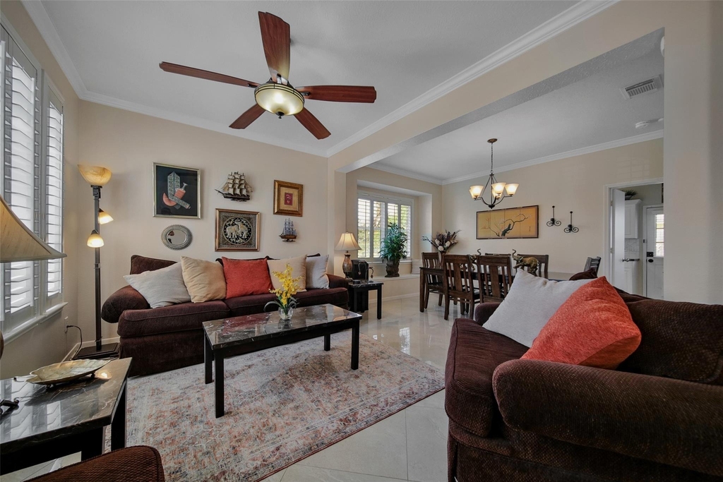 9514 Trailing Moss Drive - Photo 5