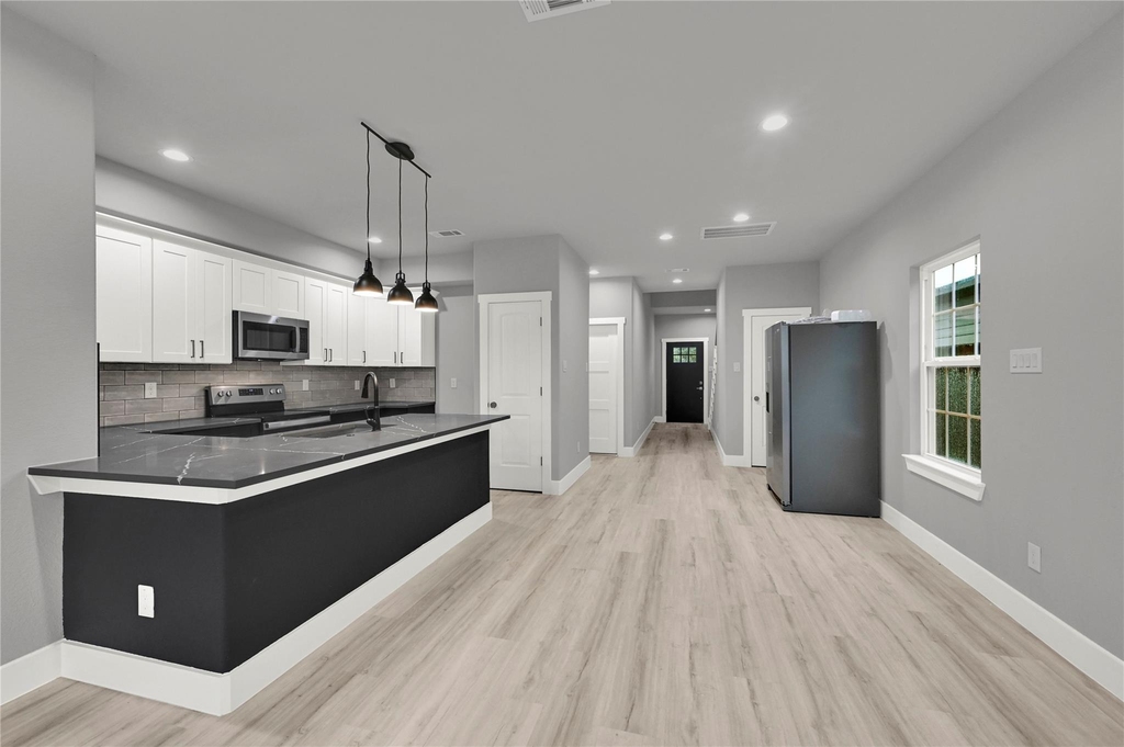 7415 Hezekiah Ln - Photo 20