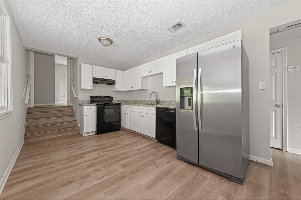 21146 Caney Drive - Photo 11