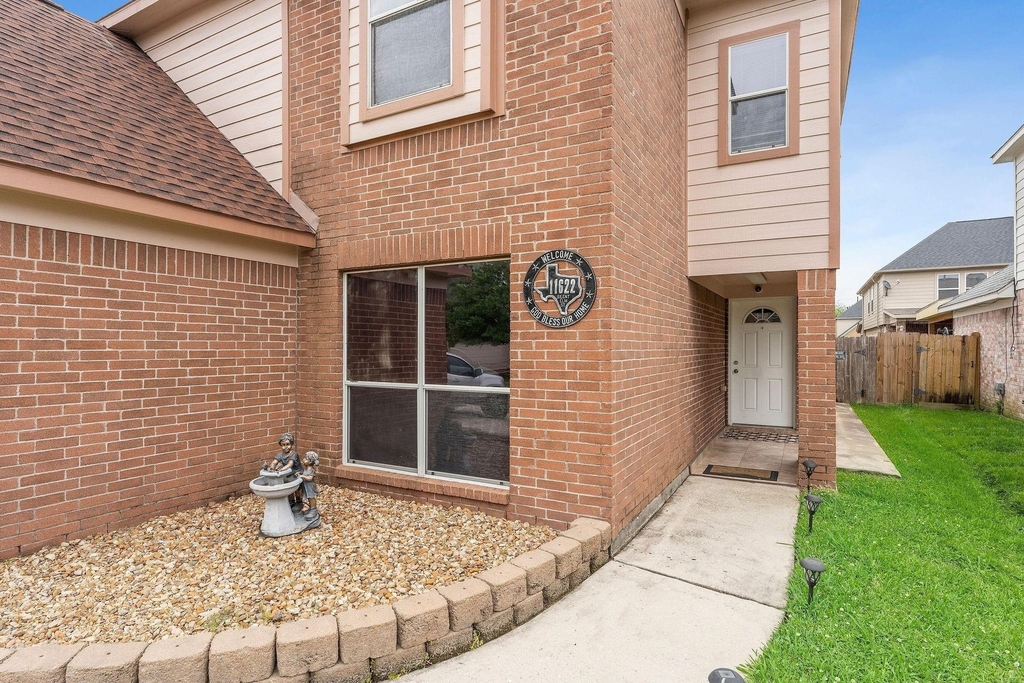 11622 Silent Elm Street - Photo 5