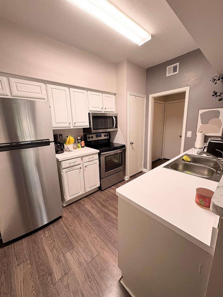 2475 Underwood Street - Photo 1