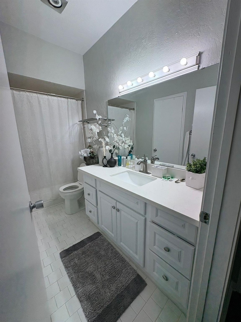 2475 Underwood Street - Photo 9