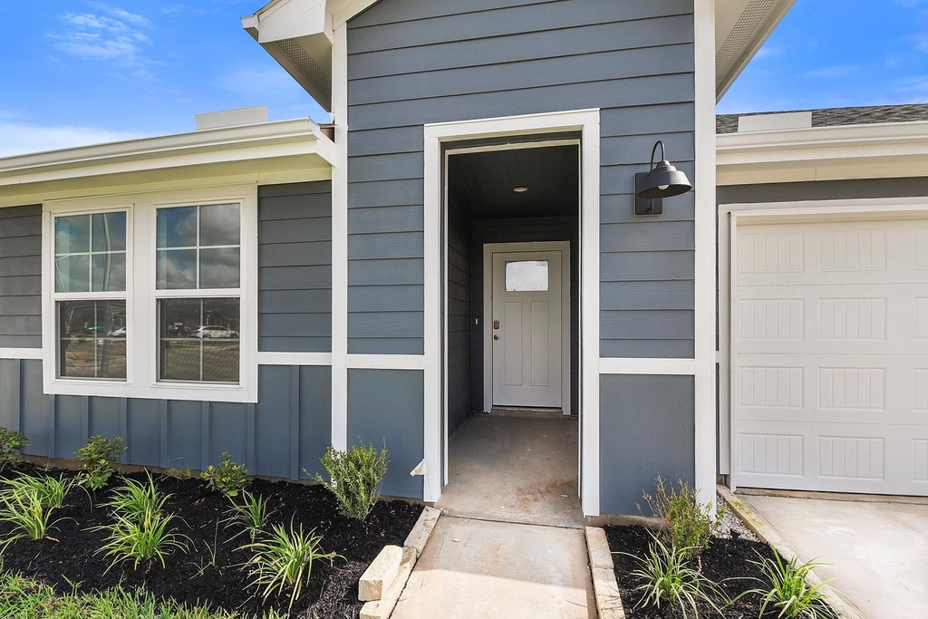 3203 Langley Bend Lane - Photo 4