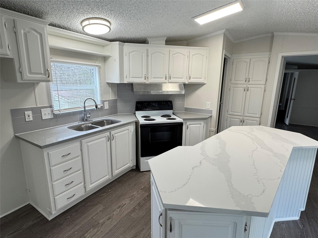 15840 Lowell - Photo 9