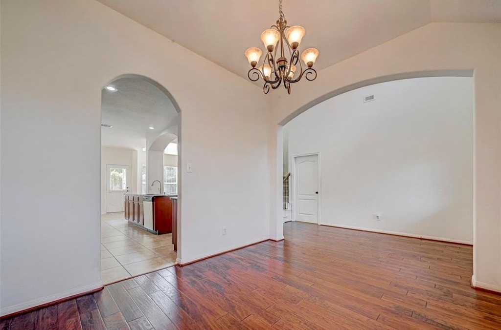 11 Sagamore Ridge Place - Photo 4
