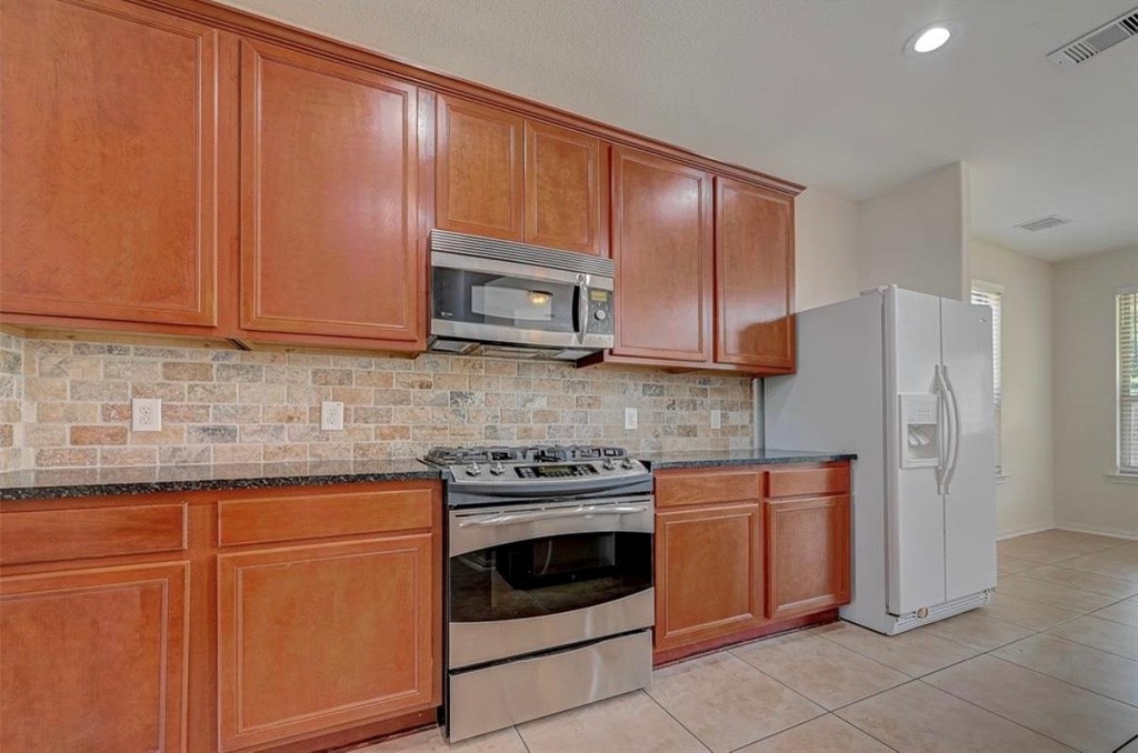 11 Sagamore Ridge Place - Photo 17