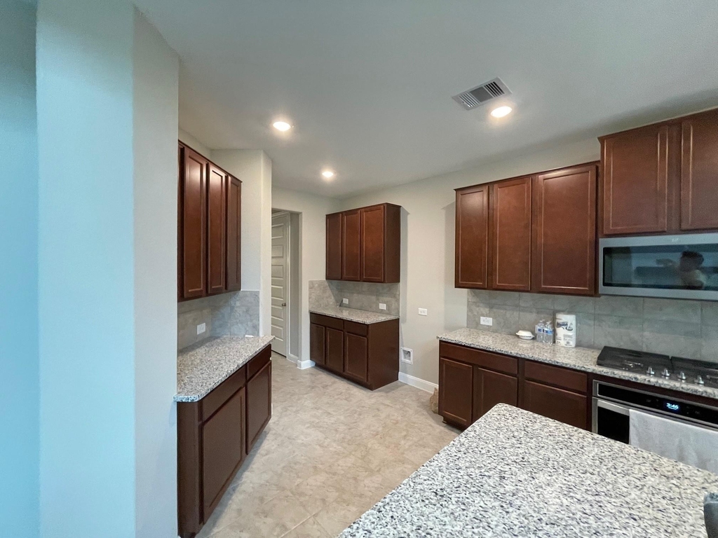 2216 Gadwall Court - Photo 6