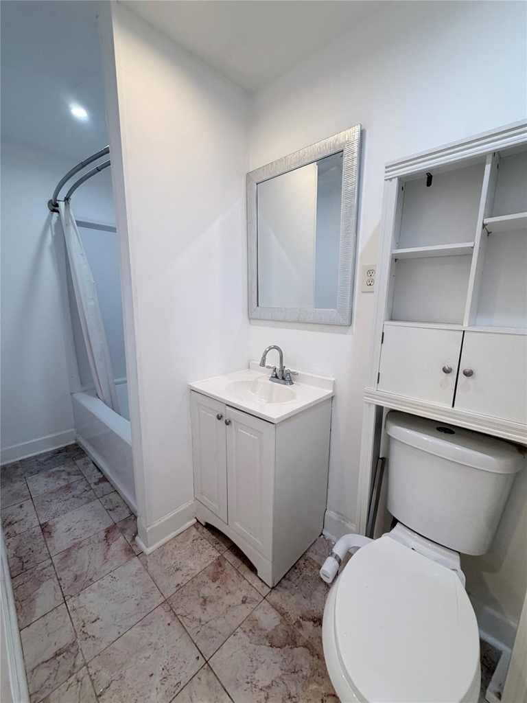 618 Sulphur Street - Photo 12