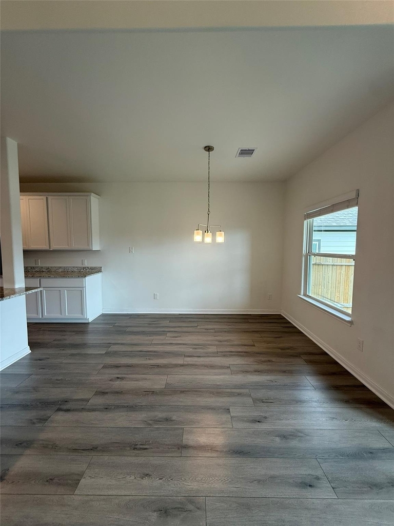 11707 Eclipse Drive - Photo 8