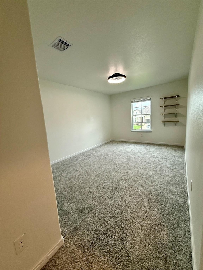 11707 Eclipse Drive - Photo 34