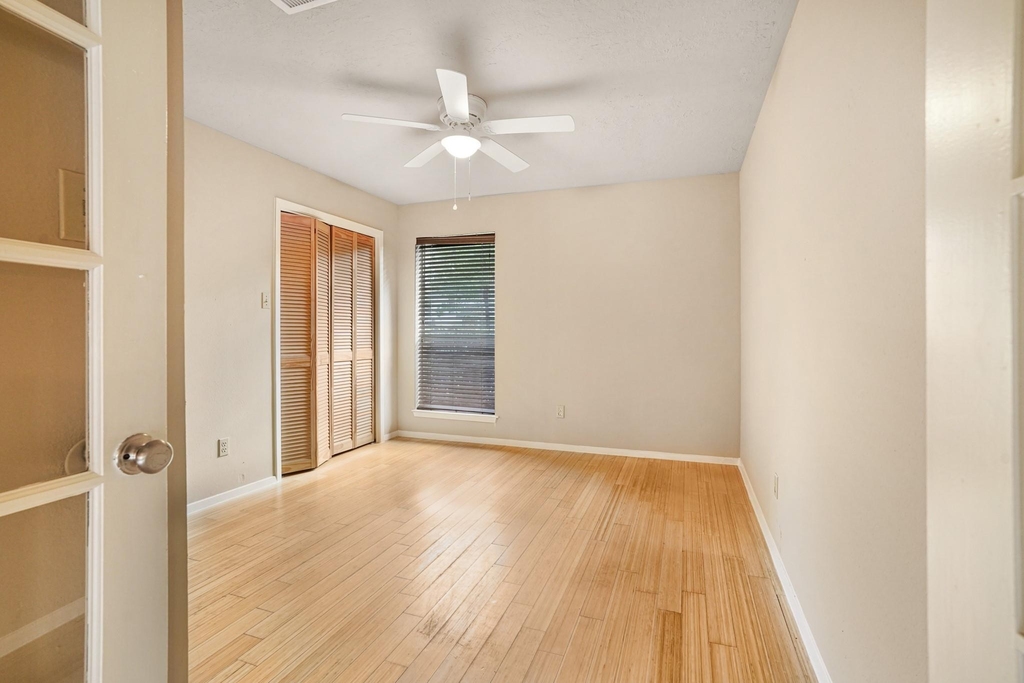 3203 Silver Falls Drive - Photo 18