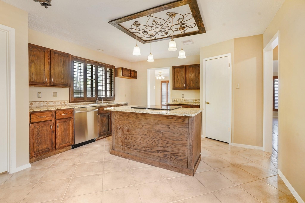 3203 Silver Falls Drive - Photo 12