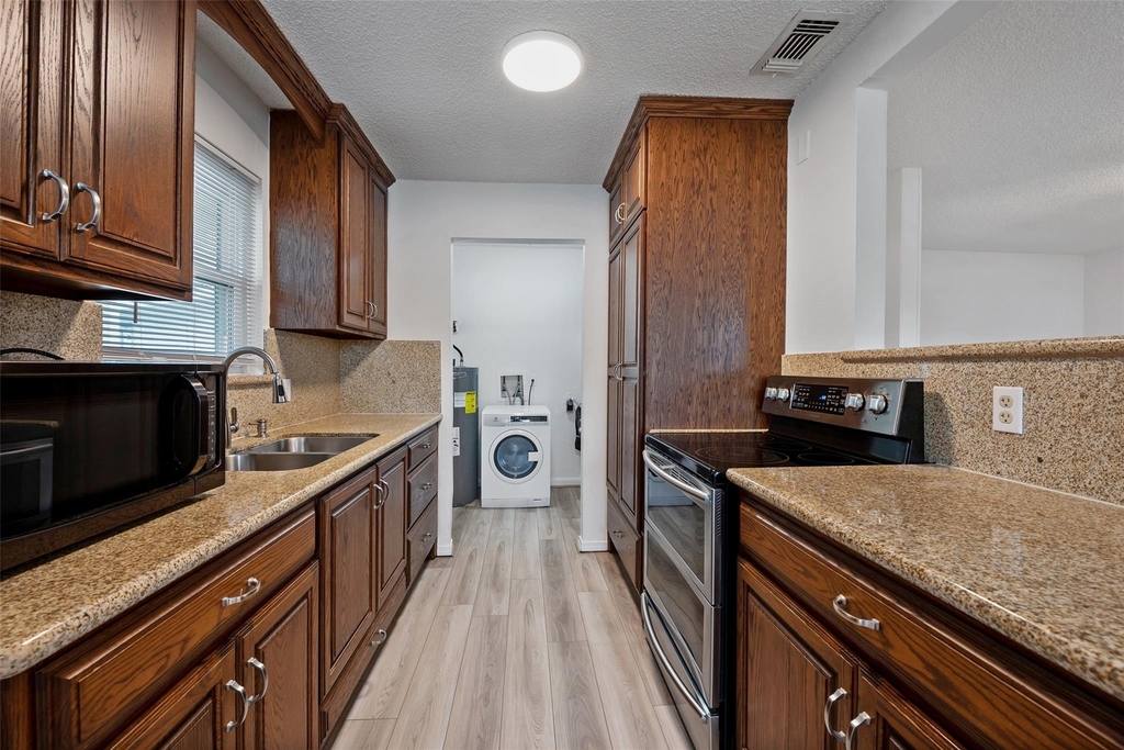 910 Judiway Street - Photo 7