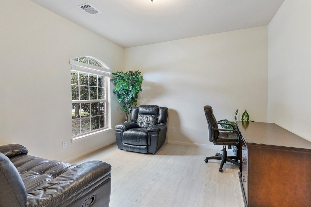 16911 Savannah Park Drive - Photo 14