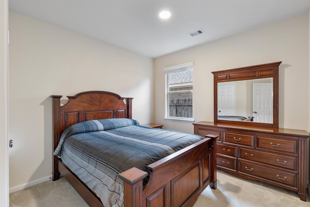 16911 Savannah Park Drive - Photo 16