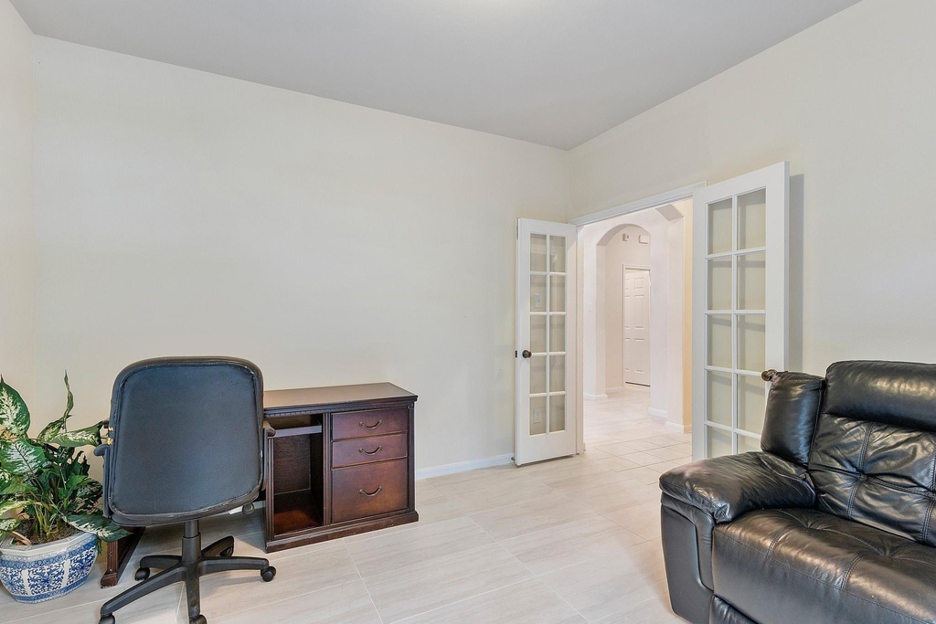 16911 Savannah Park Drive - Photo 15