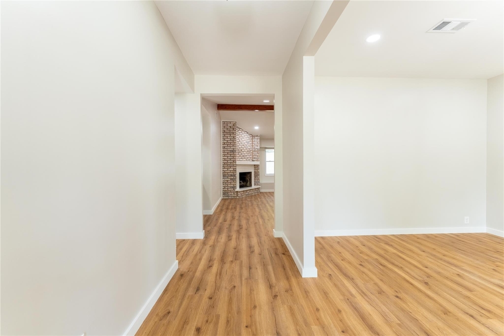 6119 S Braeswood Boulevard - Photo 5