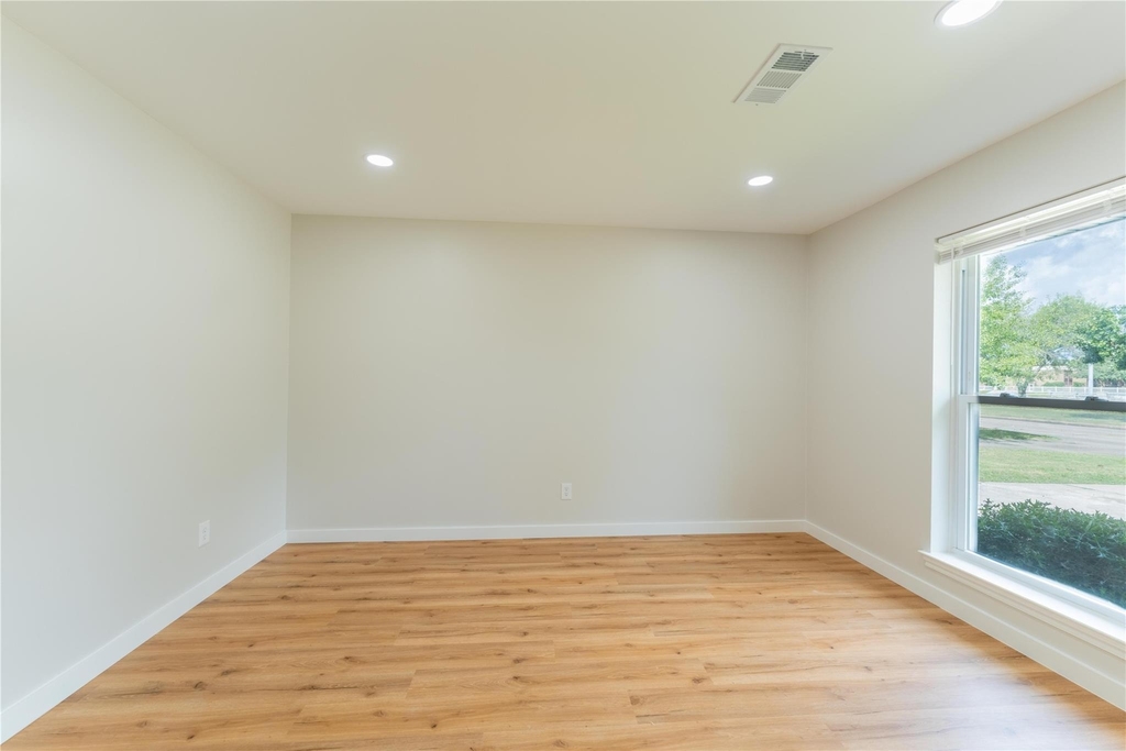 6119 S Braeswood Boulevard - Photo 7