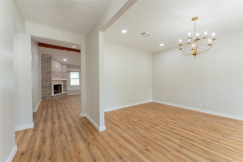6119 S Braeswood Boulevard - Photo 4