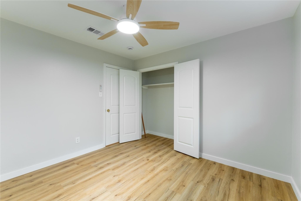 6119 S Braeswood Boulevard - Photo 27