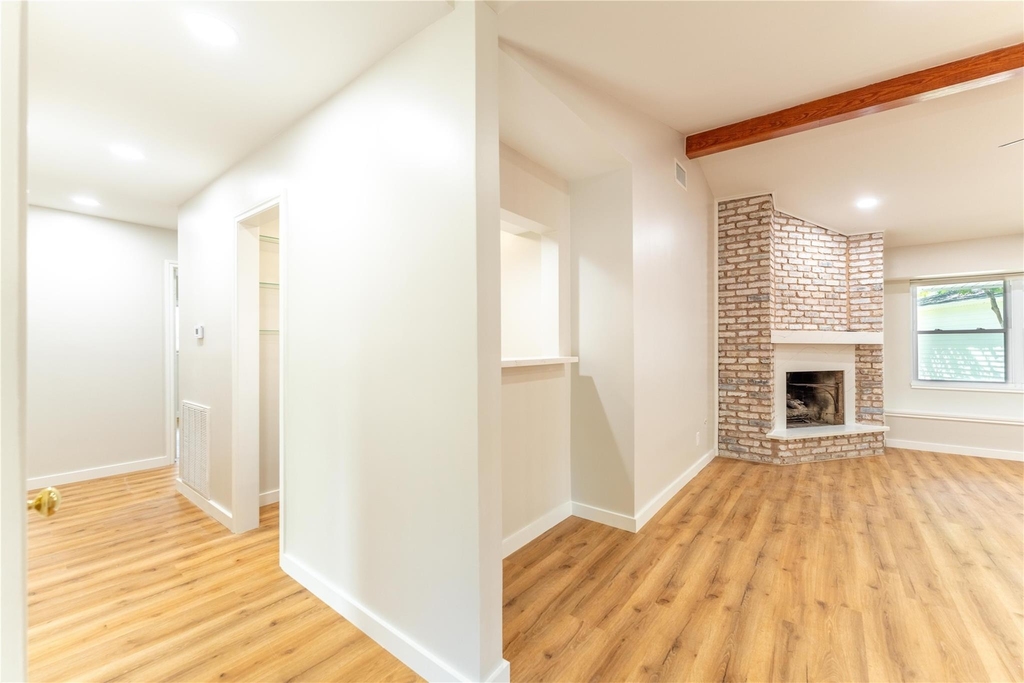 6119 S Braeswood Boulevard - Photo 8