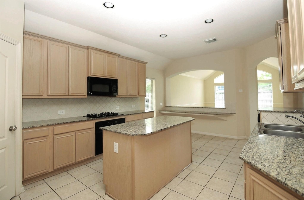 3735 Tidalwood - Photo 8